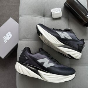 New Balance Premium Rebel