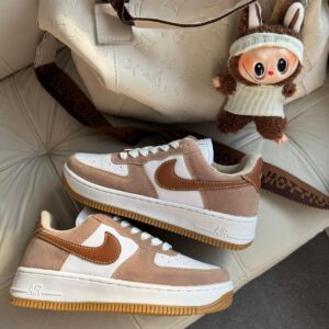 Nike AF1 Caramelo Camurça