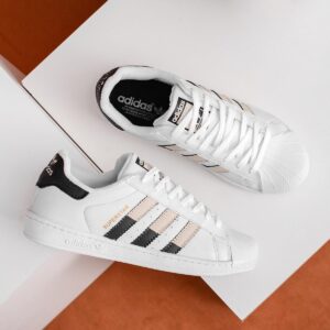 Adidas- Primeira Linha