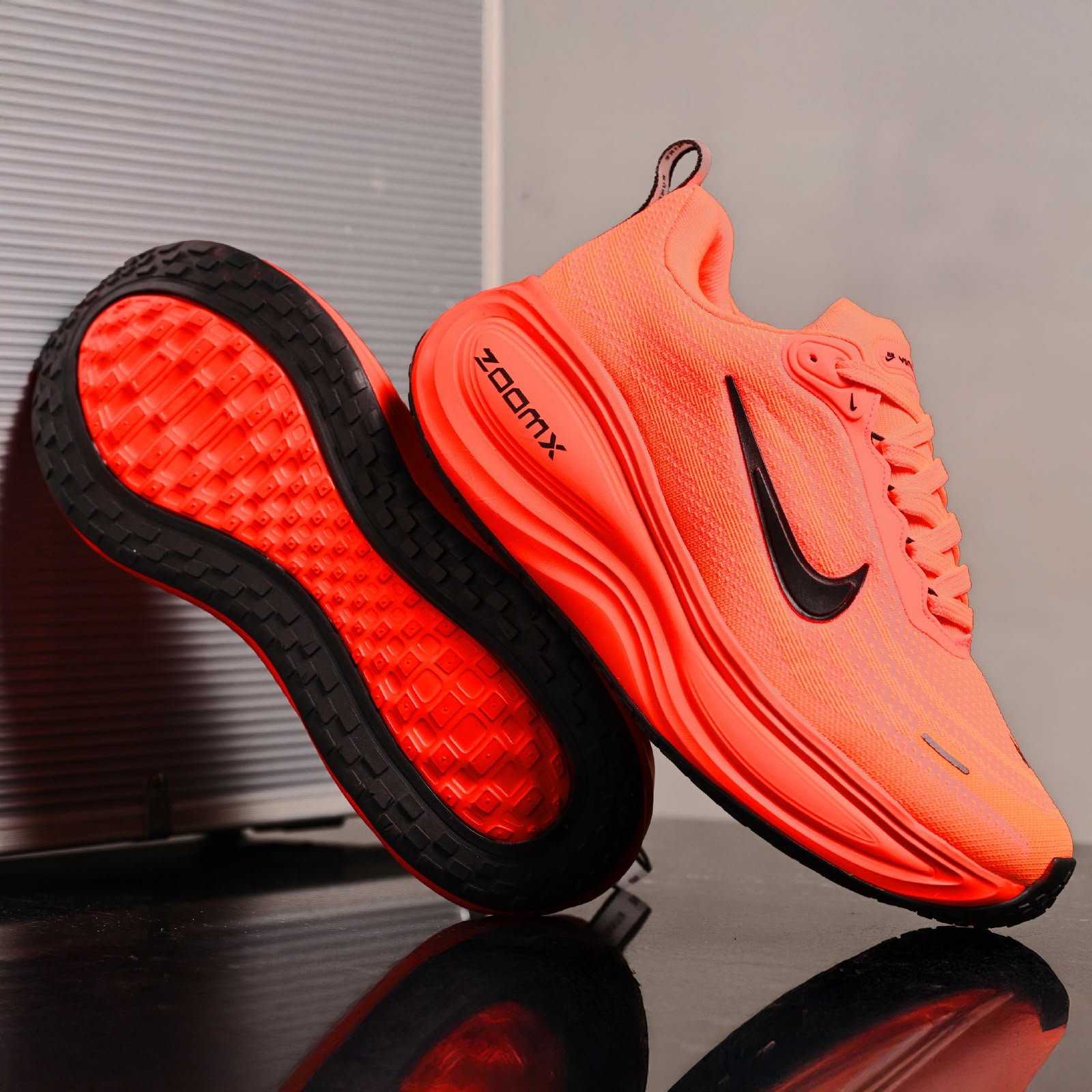 Nike Vomero Plus - Imagem 7